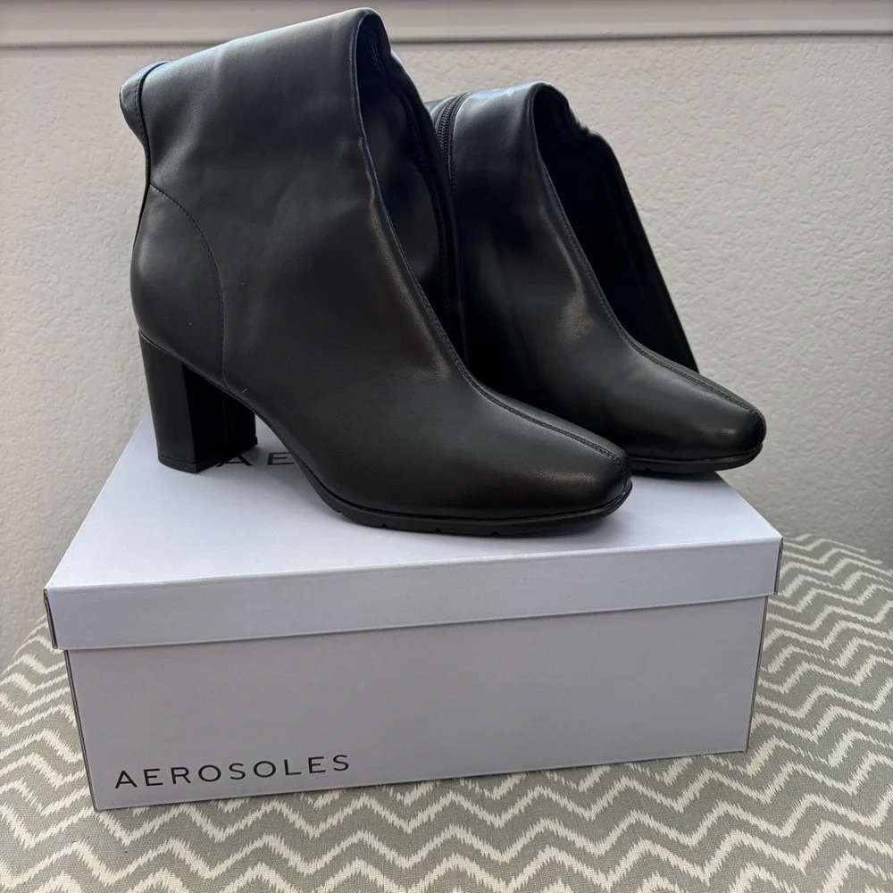 Aerosoles Micah Black Tall Stretch Boots Square Toe Block Heel Womens 11M A0303